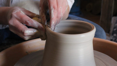 Savoir-faire et tradition : la création de plats artisanaux en France
