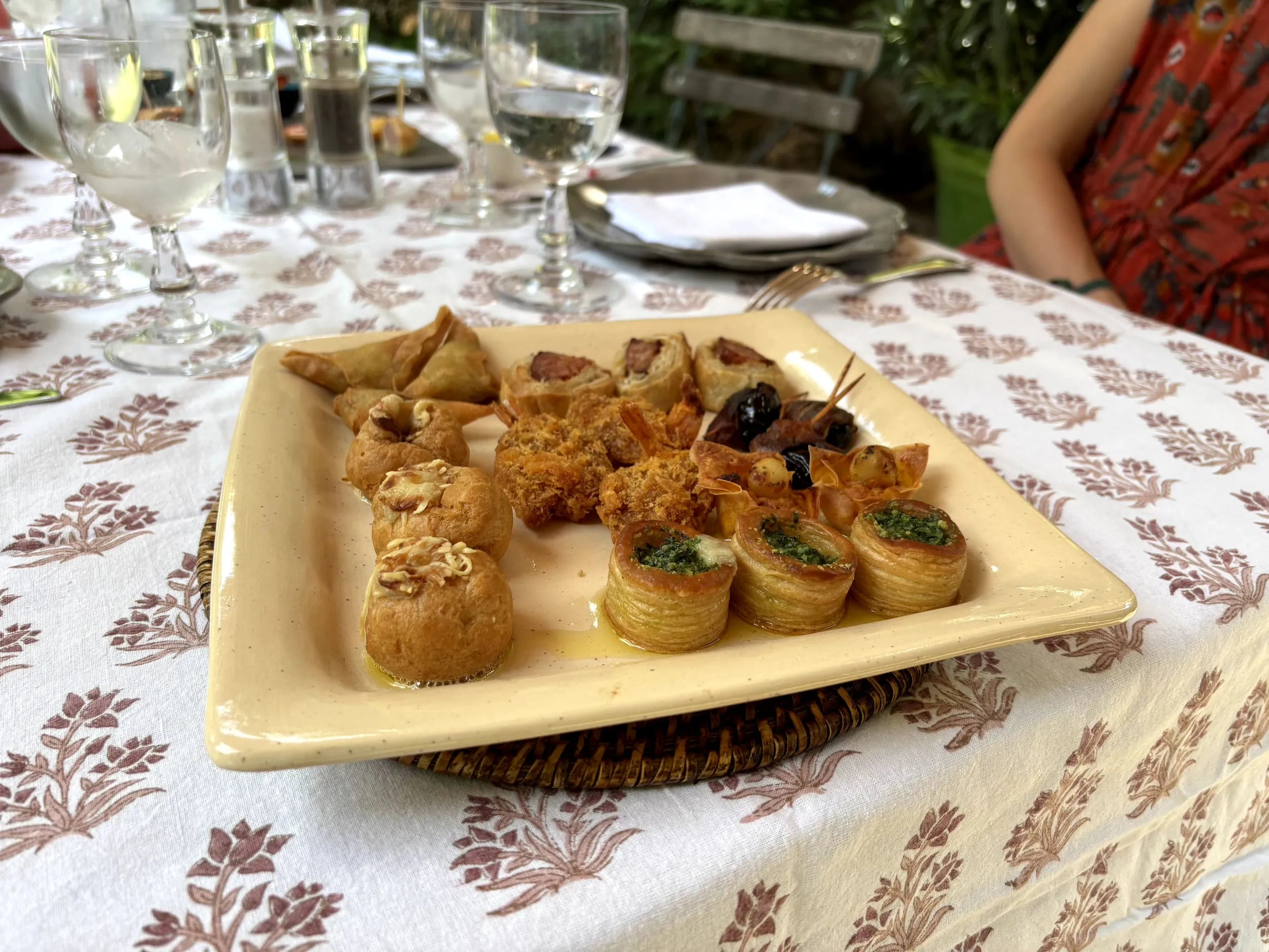 Plat de présentation carré